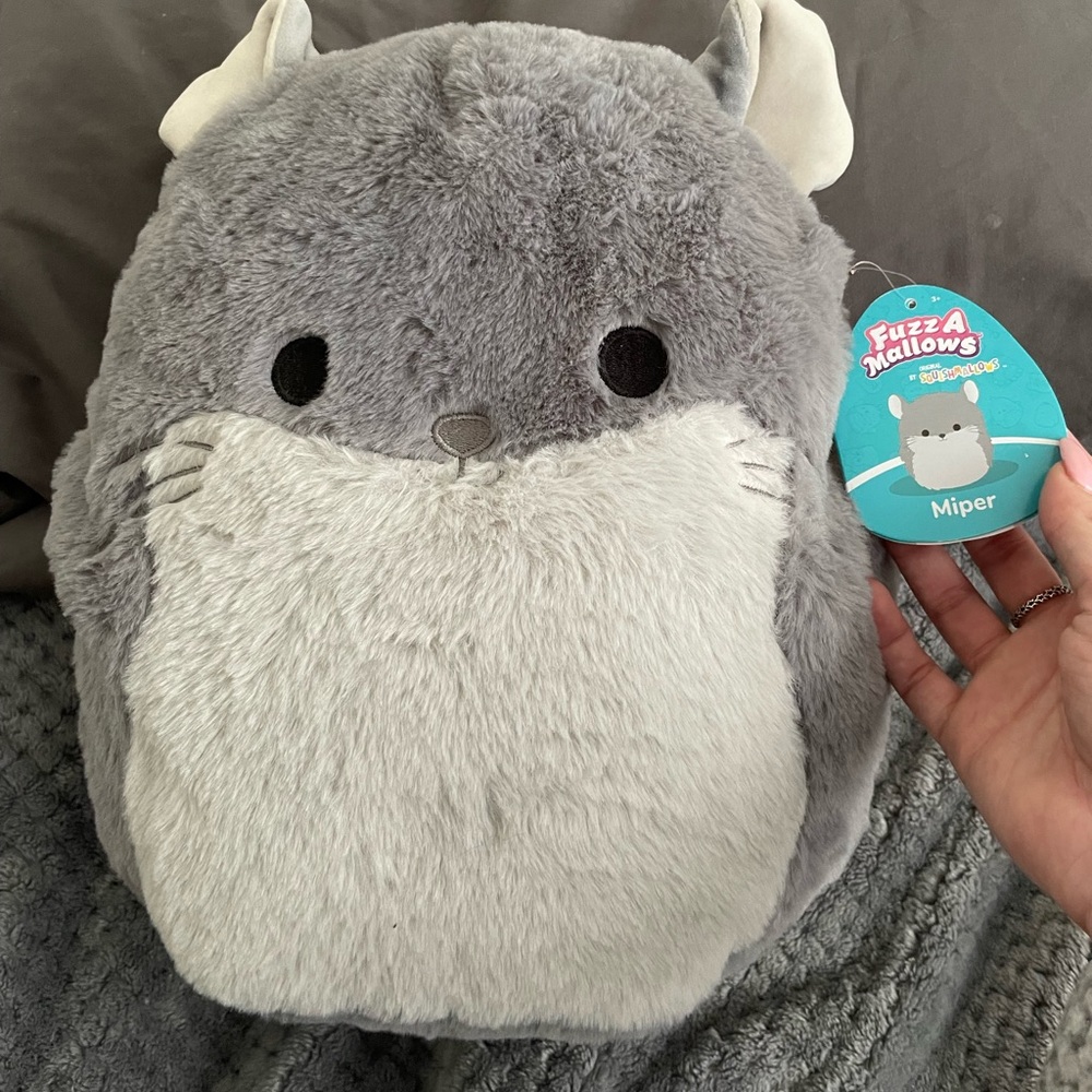 SOLD - Squishmallow - Chinchilla